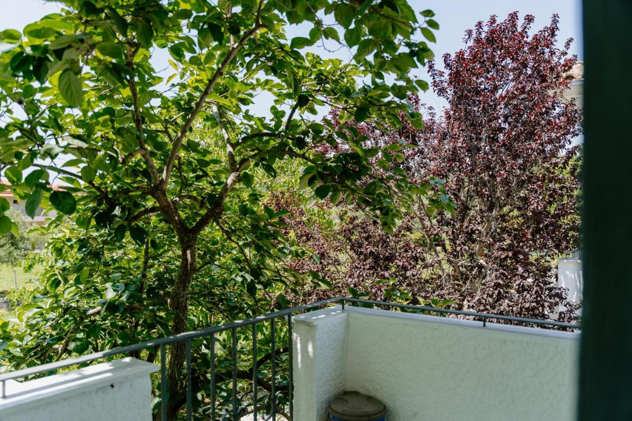 Villa Marina Pérdika Exterior foto